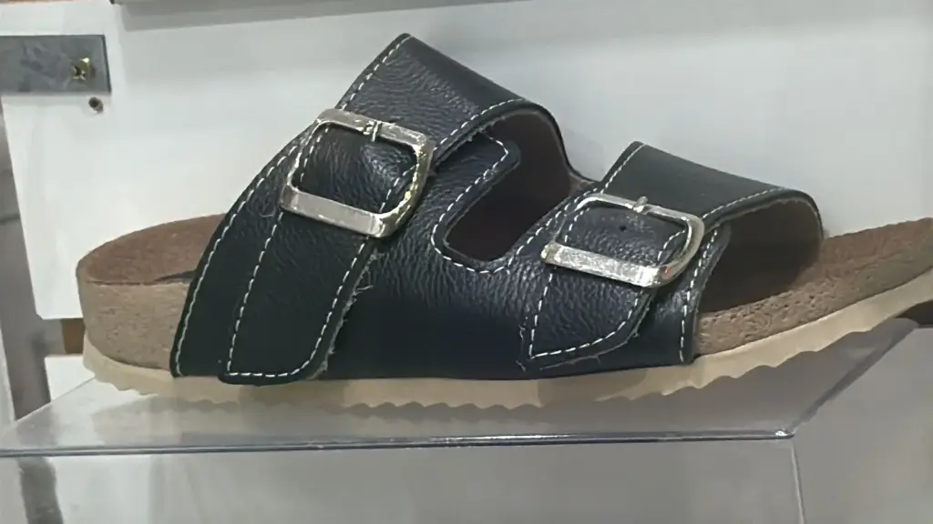 BIRKEN 2 HEB - CUERO - NEGRAS (7534) T37