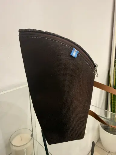 [YER-001M] YERBERA IMPERMEABLE MARRON